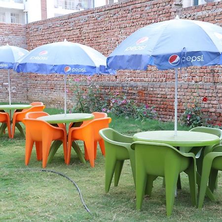 Hotel Dream Comfort Agra (Uttar Pradesh) Exterior photo